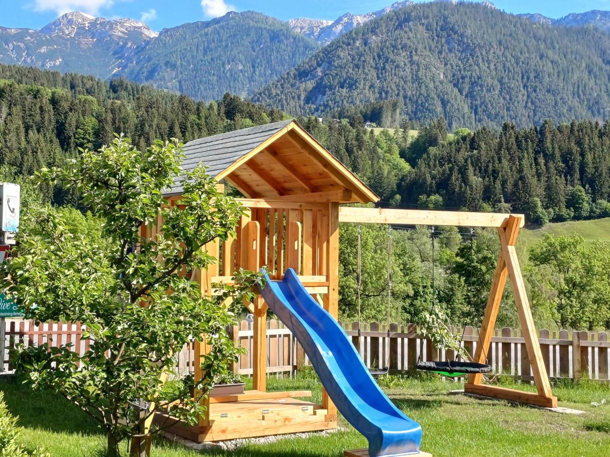 Apartments Haufhof , Haus Im Ennstal Bei Schladming Buitenkant foto